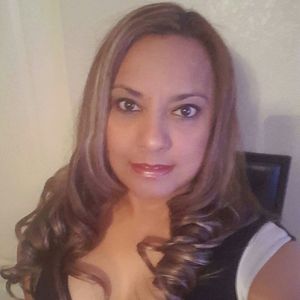 Meet your Posher, Monica